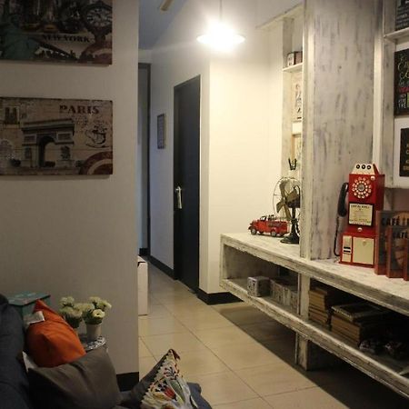 Tropical Breeze Hostel Cebu - Cebu Center 外观 照片